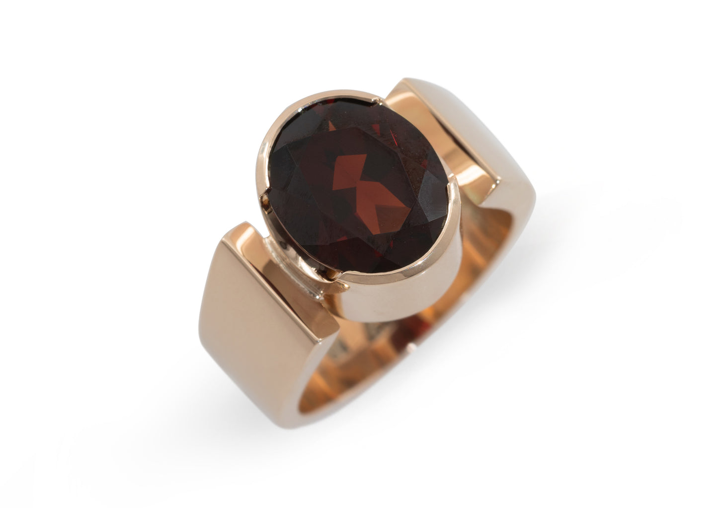 2023 Legacy Ring JHH142, Red Gold