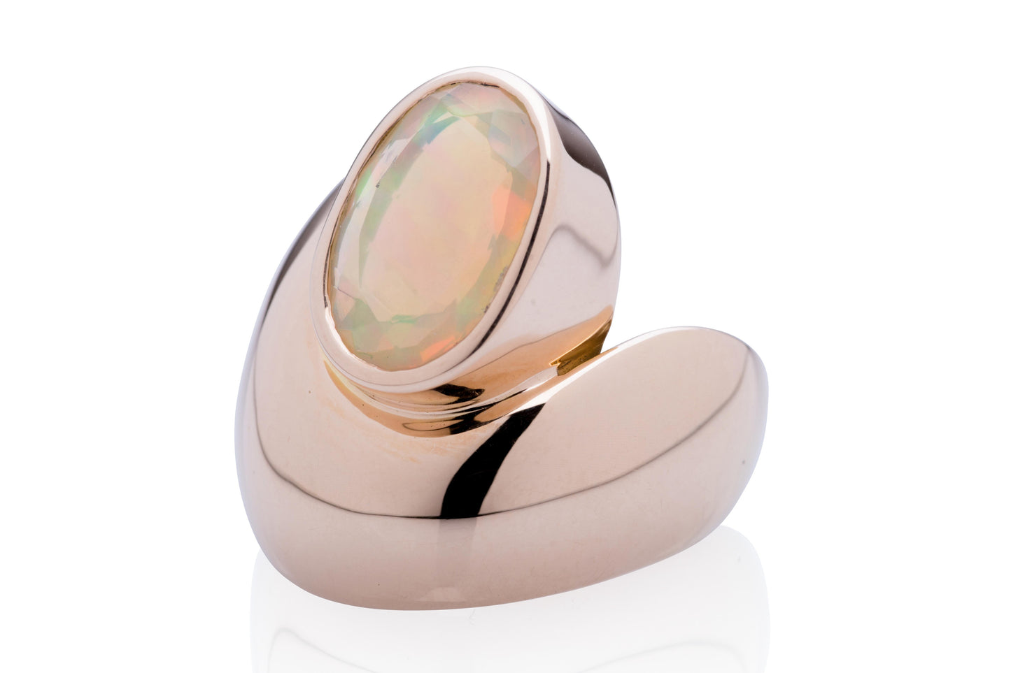 Red Gold Sculpted ring with Ethiopian Opal