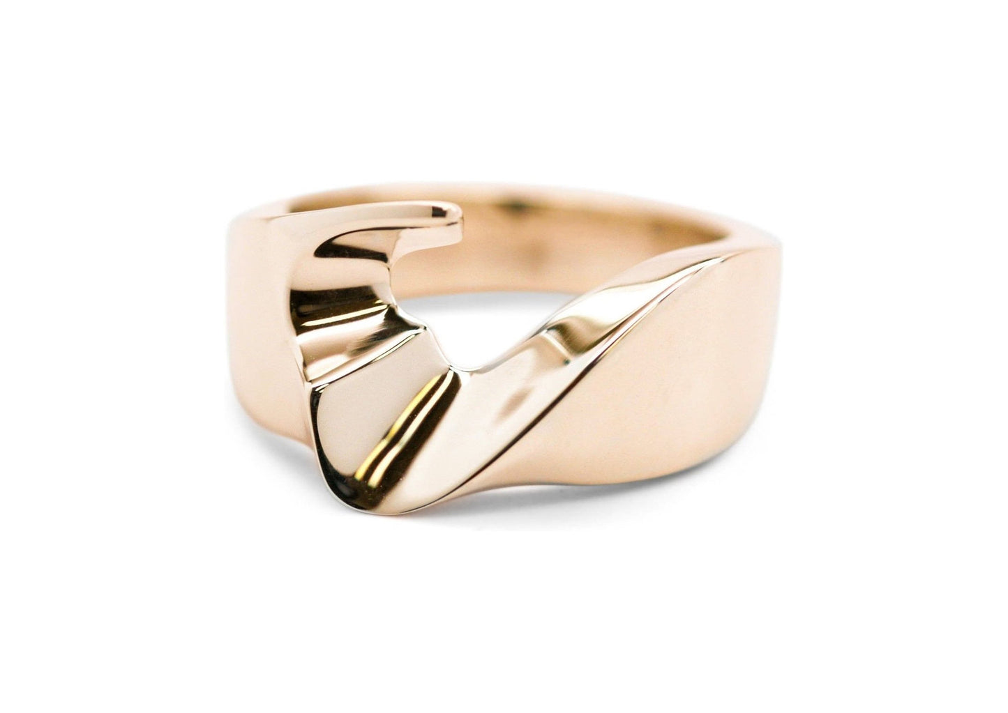 The Nelson Ring, Yellow Gold